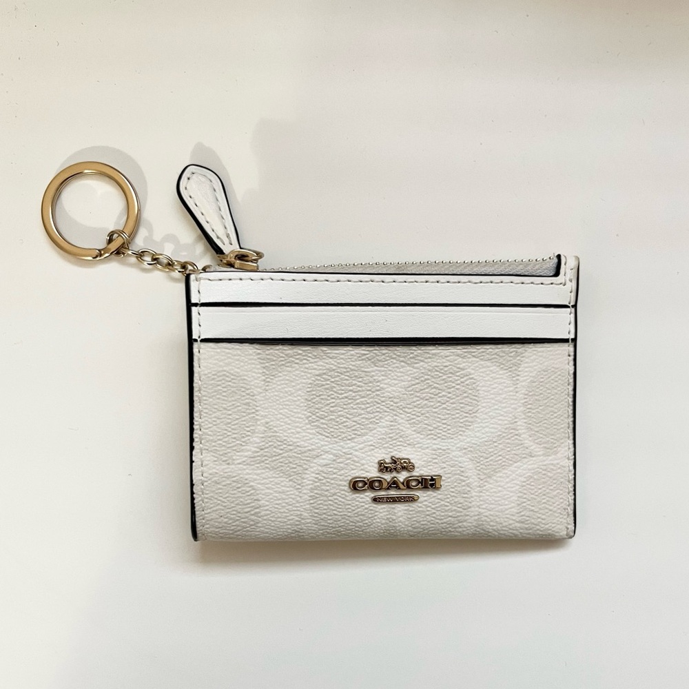 Coach Skinny ID Case
